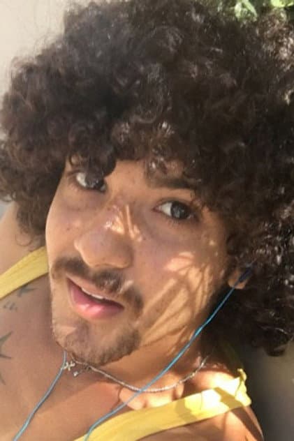 Enzo Akira