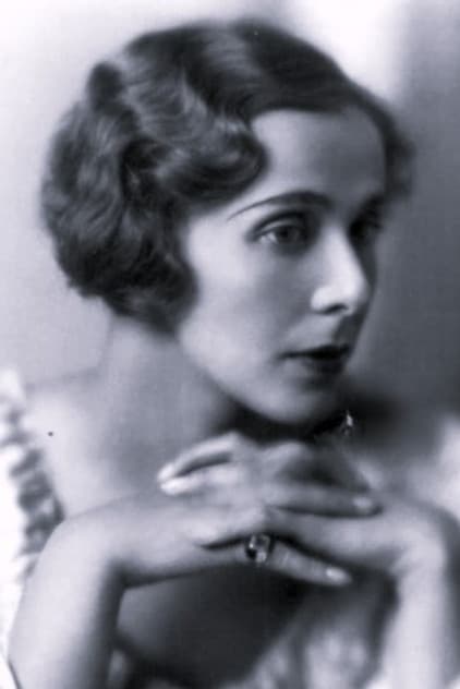 Lili Darvas