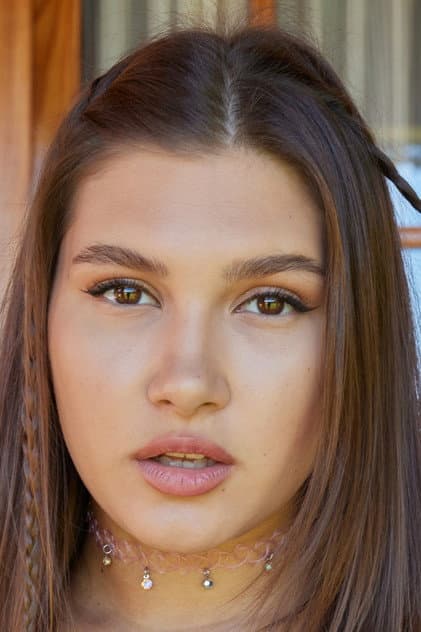 Ellie Luna