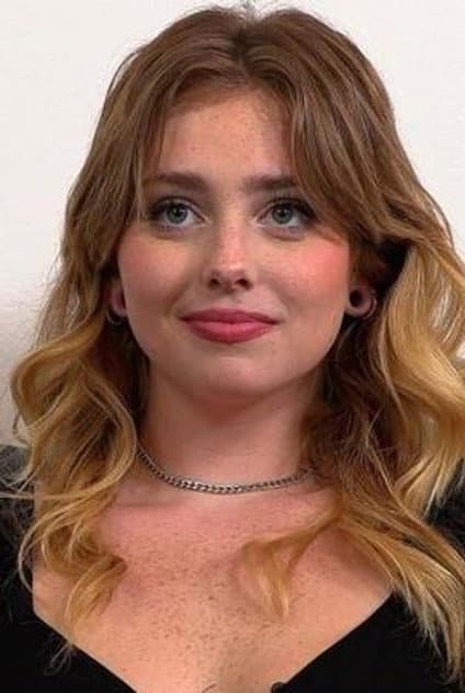 Lucy Foxx