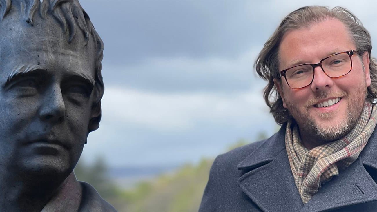 Damian Barr