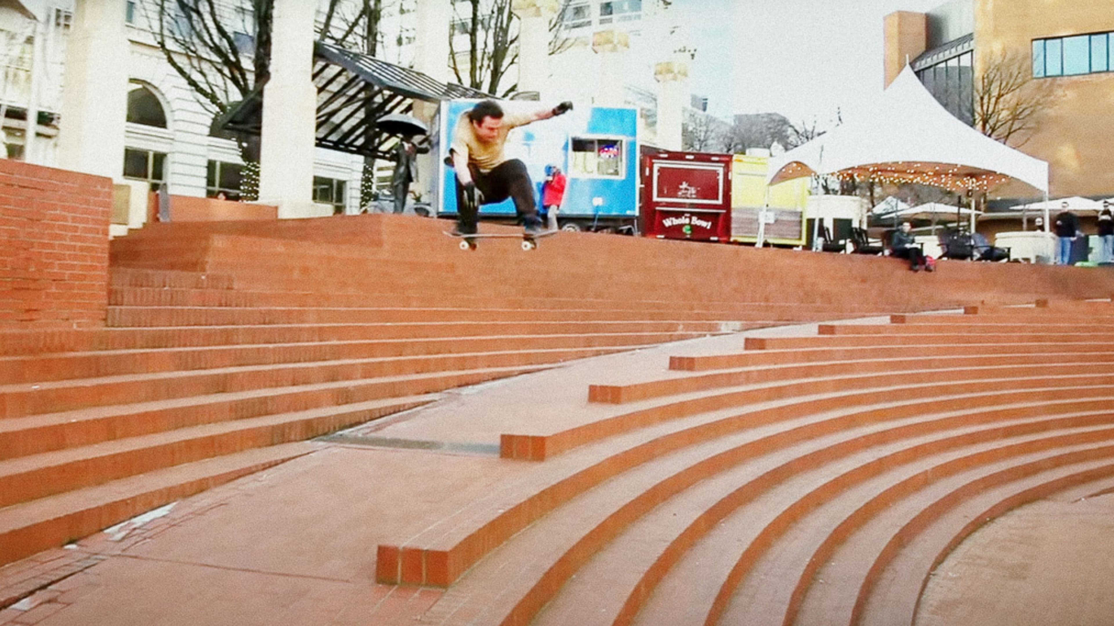 Dylan Mills