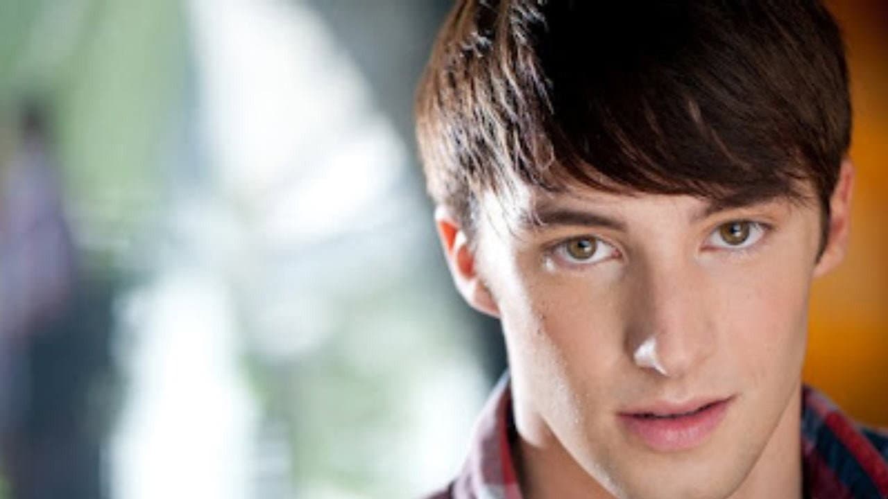 Kris Benton