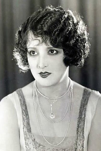 Estelle Taylor