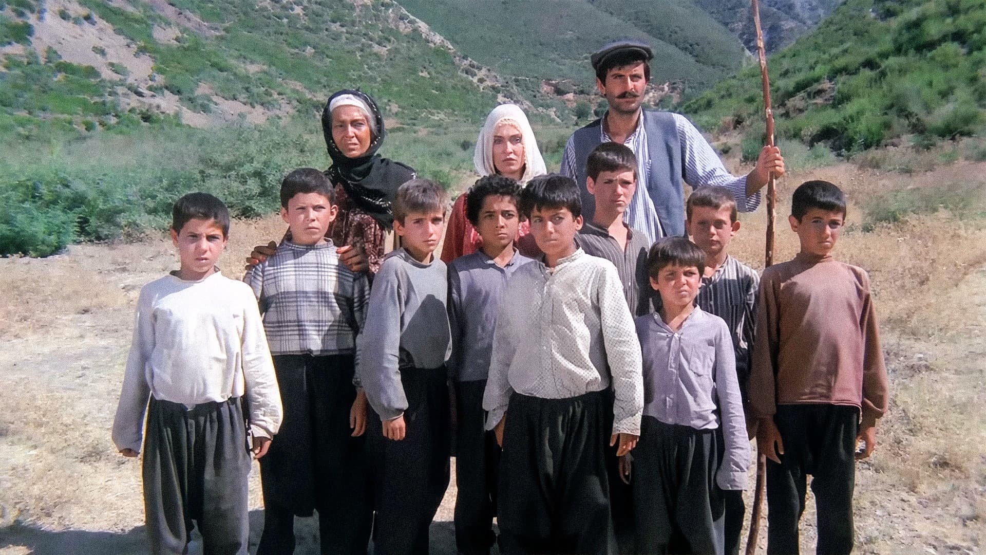 Çocuklar Çiçektir - Kuduz