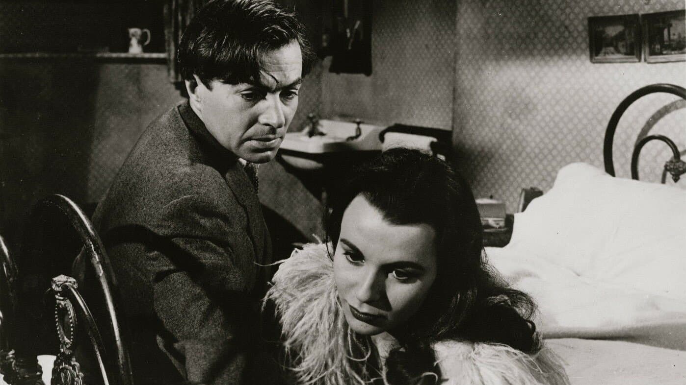Claire Bloom