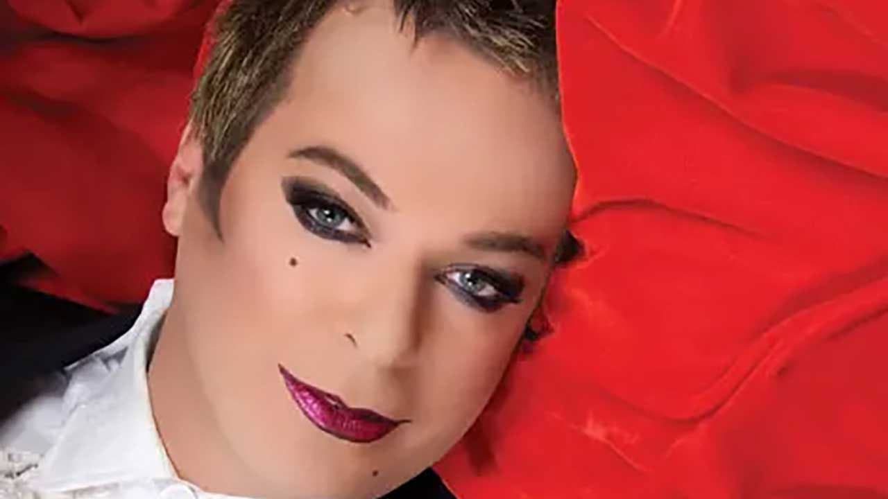 Julian Clary